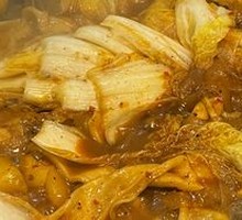 Stewed Goose in Iron Pot
