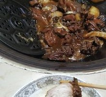 Stewed Goose in Iron Pot