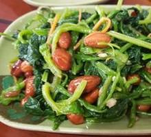 Pine Nut Spinach