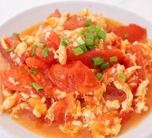 Tomato and Egg Stir-Fry