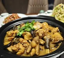 乡村土鸡炖蘑菇
