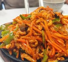 鱼香鸡丝盖浇饭