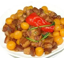 小炖肉烩土豆