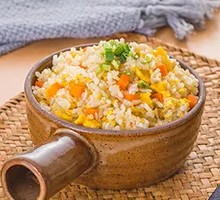 鸡蛋玉米炒饭