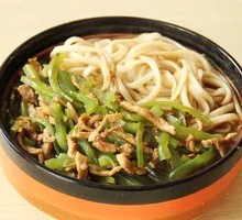 Green Pepper Shredded Pork Noodles