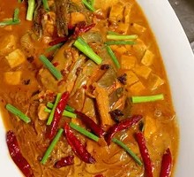 Iron Pot Braised Bighead Fish