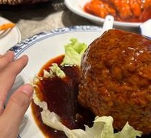 Special Lion's Head Meatballs