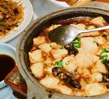 Stove-pan Minced Pork Sea Cucumber Tofu
