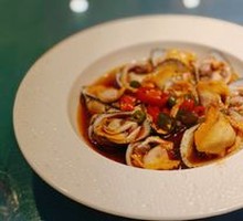Spicy Sauce Steamed Clams