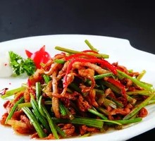芹菜炒肉片