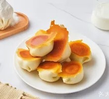 Pork and Sauerkraut Pan-Fried Buns