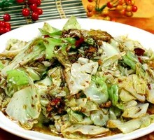 酱爆洋白菜盖饭