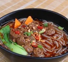 Spicy Pork Intestine Noodles