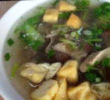 Duck Blood and Vermicelli Soup