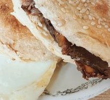 烧饼牛肉