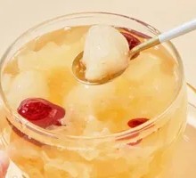 Pear Soup with Small吊
