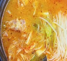 麻辣牛肉米线