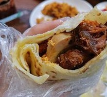 Braised Beef and Egg in Pancake