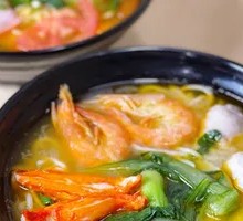 小巷招牌海鲜面