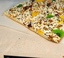 坚果米饼