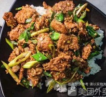 青蒜苗炒猪肝饭