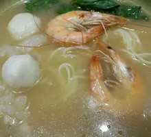 鲜虾鱼丸海鲜面