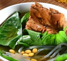 香辣小白菜排骨米饭