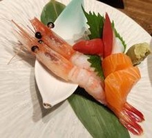Sashimi Trio