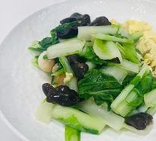 扇贝烧小白菜