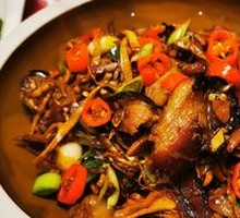Smoked Bamboo Shoots with Preserved Pork