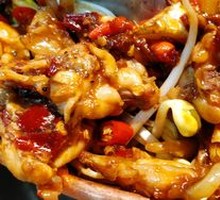 金津炭火牛蛙锅