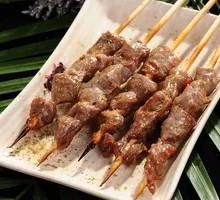 Black Pepper Beef Skewers