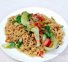 Stir-Fried Instant Noodles