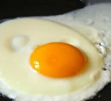 煎饼薄脆两个鸡蛋