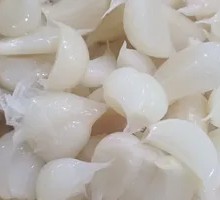 Sweet Pickled Garlic