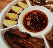 卤味拼盘3+1