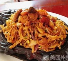 铁板海鲜炒面