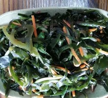Cold-mixed kelp strands