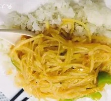 Stir-fried Green Pepper and Potato Noodles with Rice