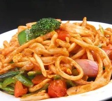 Stuffed Rice Noodle Stir-Fry
