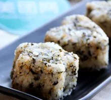 Seaweed Rice Salad