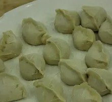 生鲜猪肉三鲜饺子