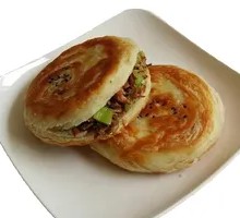 Beef-filled flatbread