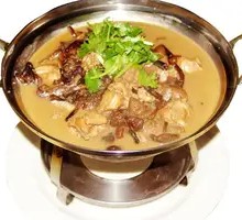 Chicken Stewed with Mushrooms