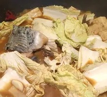 青氵工鱼