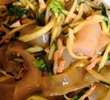 Shredded Chicken Salad Noodles