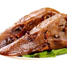 Sauce-Flavored Duck Heads