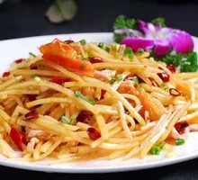Potato Shredded Pork Rice Bowl