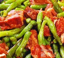 Stewed Pork Ribs with Green Beans