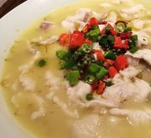 云山招牌酸菜鱼
